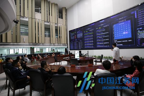 世界新闻报与传媒行业的蓬勃发展，世界新闻报，见证传媒行业的蓬勃发展