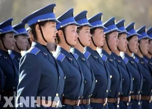 空军地勤军装图片，展现荣耀与责任，空军地勤军装风采，荣耀与责任的展现
