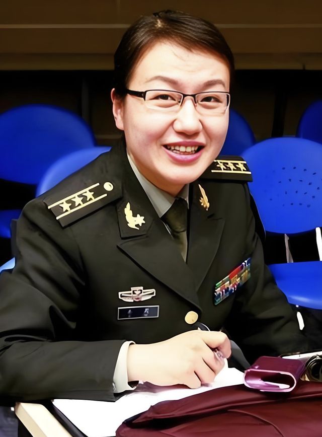 军事频道女博导，引领新时代军事科技传播的力量，军事频道女博导，引领军事科技传播新时代力量