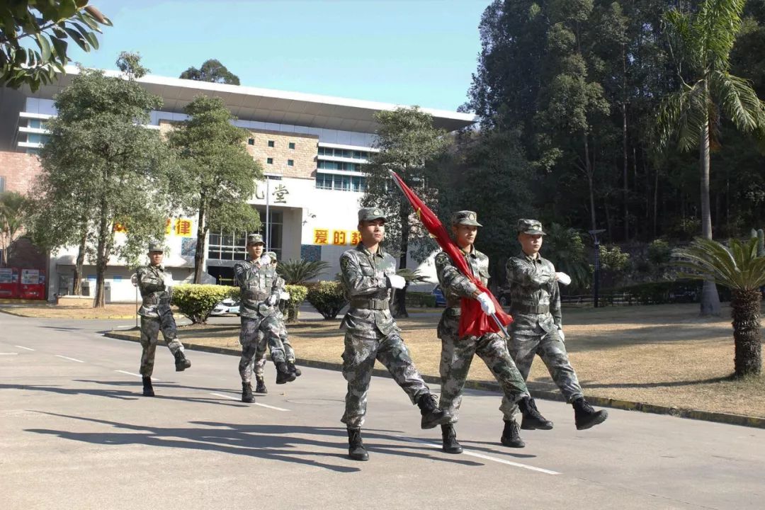 中国近代国防历史的感悟，从战火硝烟中汲取力量，战火硝烟中的力量汲取，中国近代国防历史的感悟与启示
