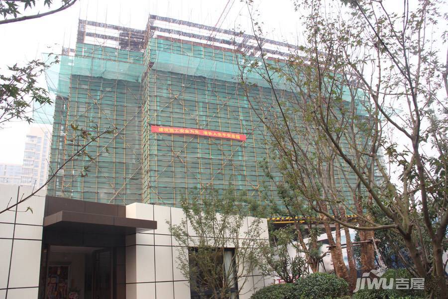 亚东观樾，探寻城市新境界的典范之作，亚东观樾，城市新境界典范之作探寻