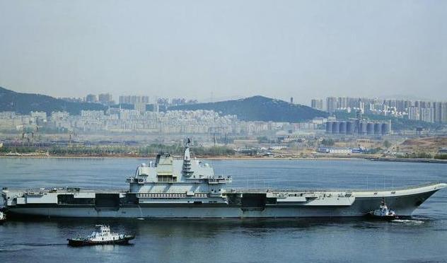 辽宁号的排水量与强大的战斗力，揭示中国海军力量的重要指标，辽宁号排水量与战斗力揭示中国海军力量的关键指标