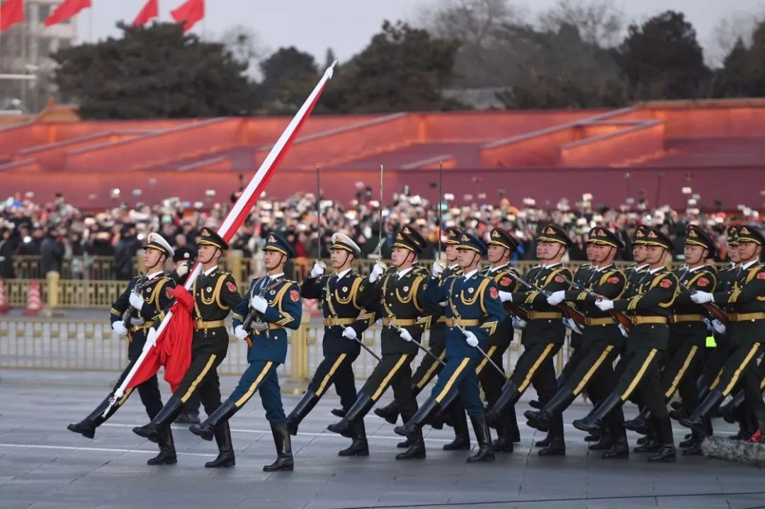 三军仪仗队高清图片大全，荣耀与威严的四十幅画卷，三军仪仗队四十幅荣耀画卷，高清图片展示威严与荣耀