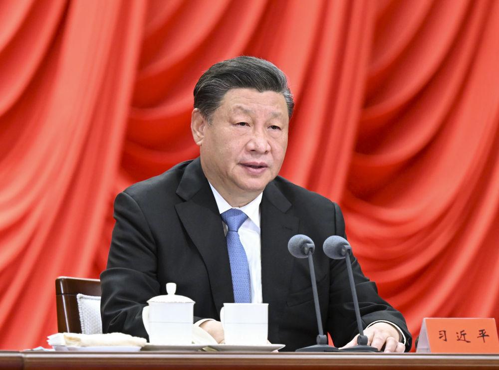 建军九十周年讲话，回顾历史，展望未来，建军九十周年庆典讲话，回顾光辉历程，展望未来征程