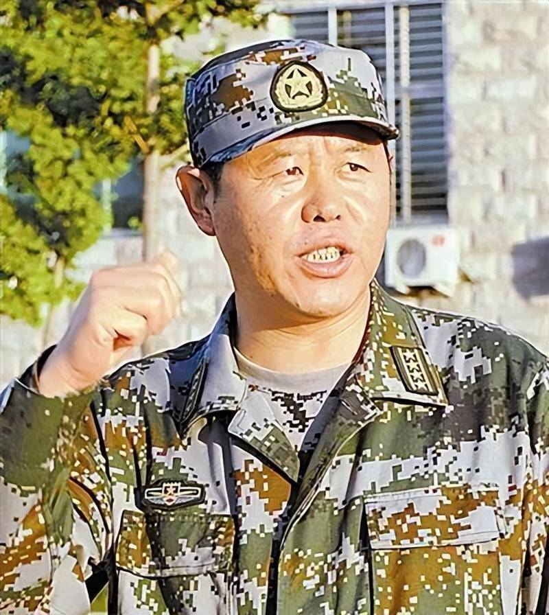 关于38集团军113师师长的深度解析，38集团军113师师长深度解析，领导力与军事生涯的探究