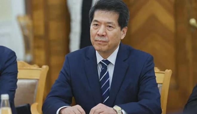 李辉舰长，领航新时代的海军英雄，李辉舰长，领航新时代的海军英雄之光