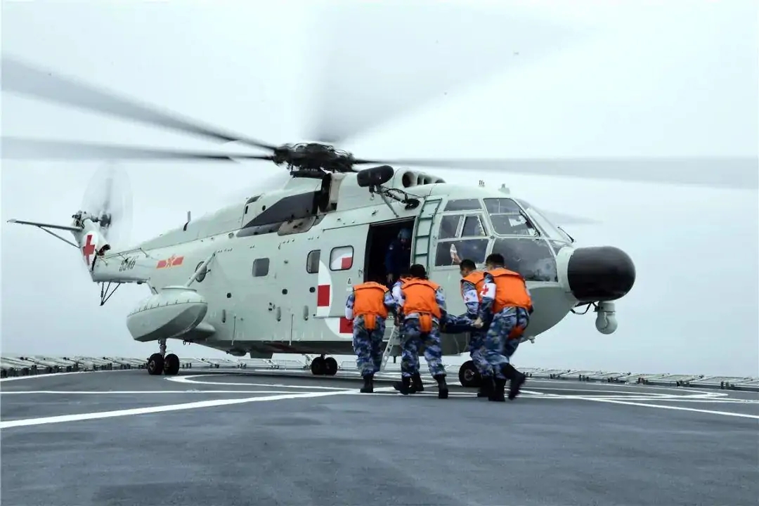 直-18直升机在要员运输领域的卓越表现,直-18直升机在要员运输领域的出色表现