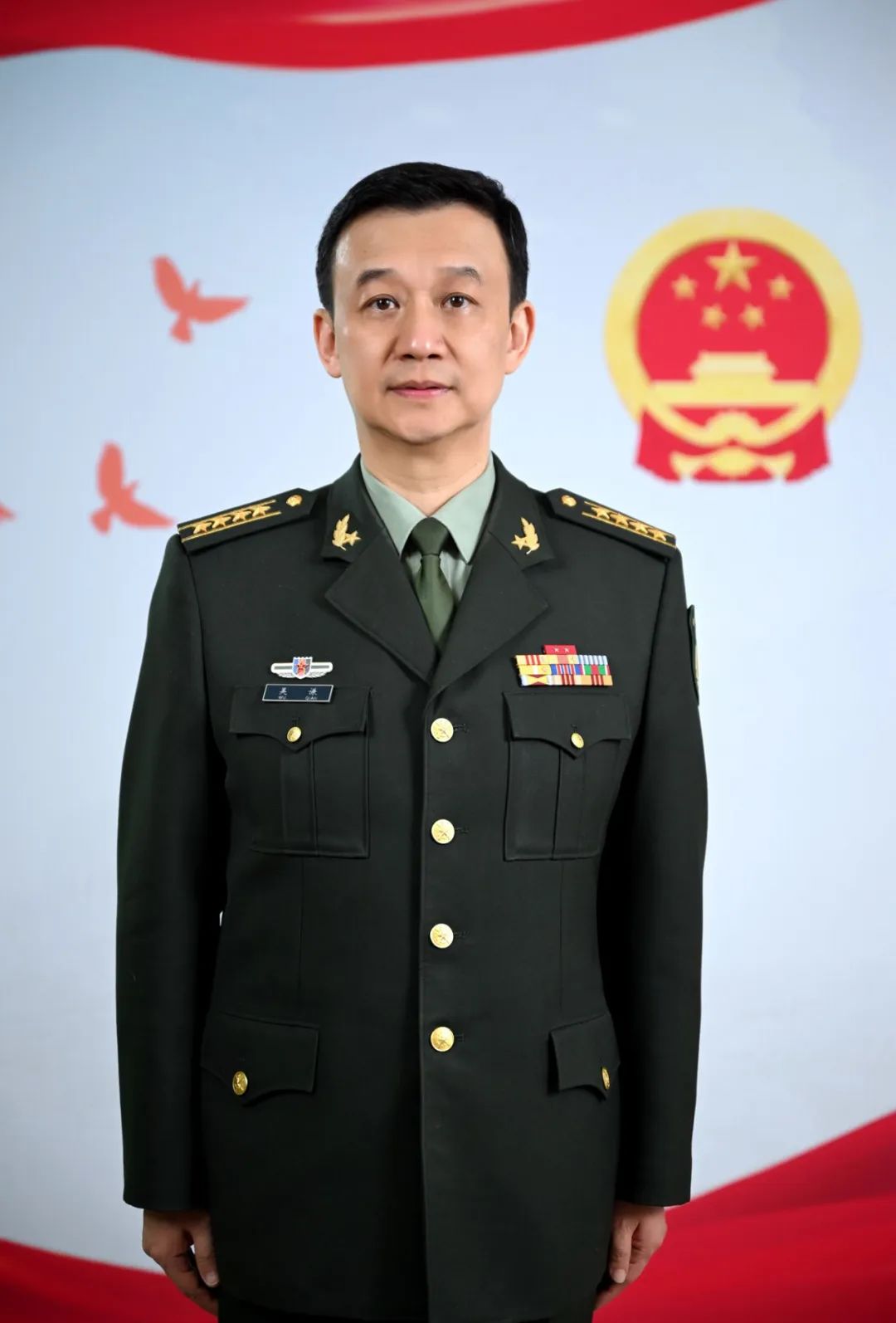 武警部队参谋长助理张红生的卓越贡献与领导风范，武警部队参谋长助理张红生的领导风范与卓越贡献解析