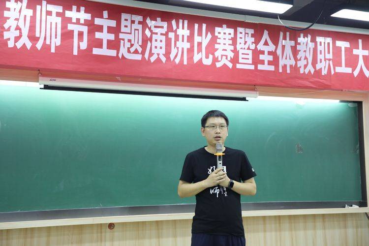 家教老师承睿，引领成长的明灯，家教老师承睿，成长路上的明灯领航者