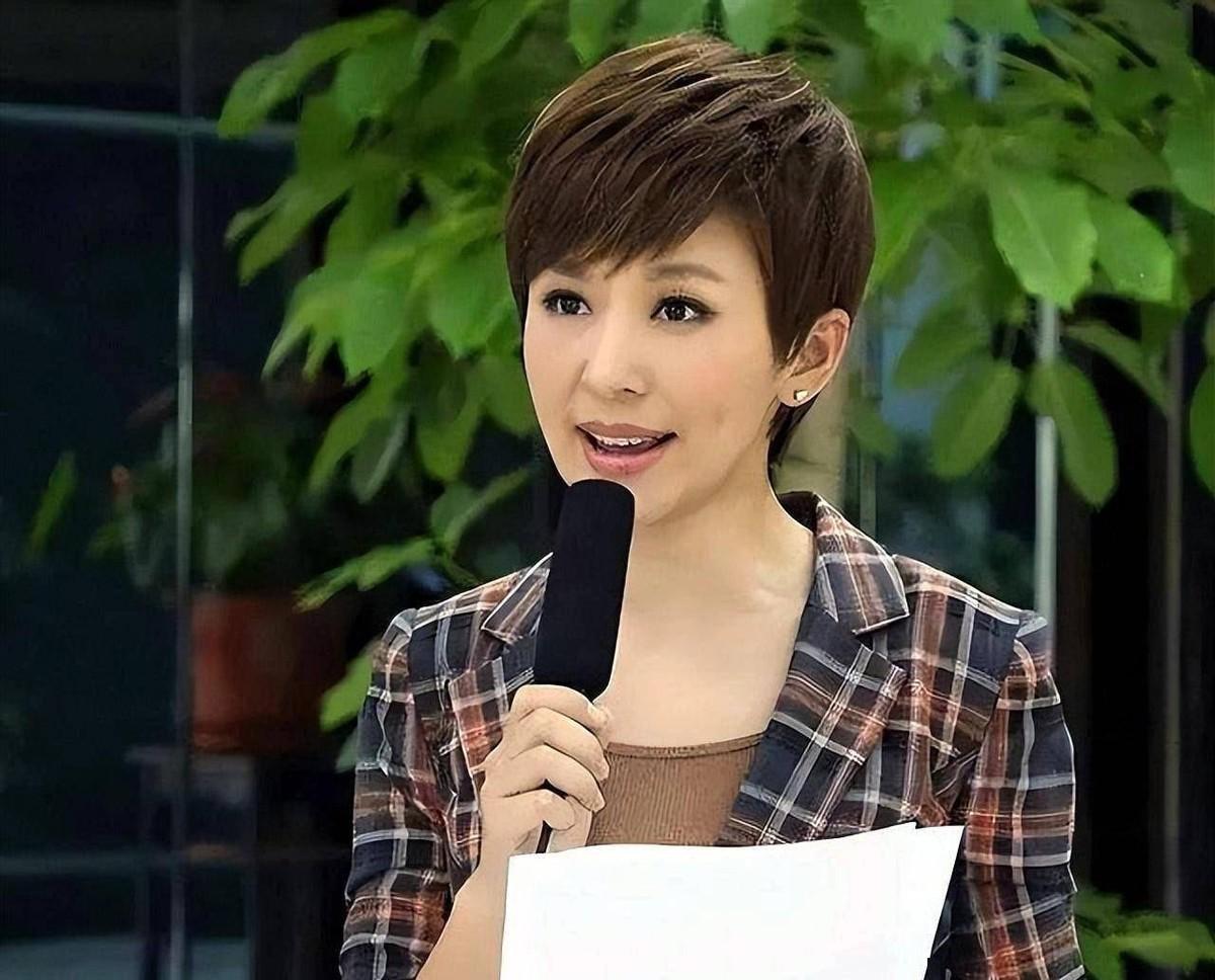 军事频道主持人