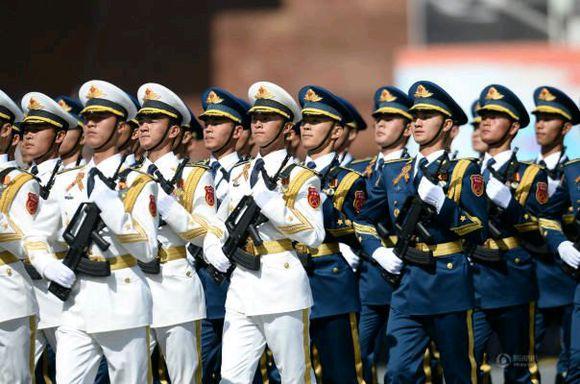关于身高为178cm的人能否参加阅兵活动的探讨，身高178cm人士参与阅兵活动的可行性探讨