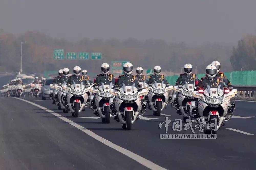 国宾护卫队护航车队，荣耀与责任，国宾护卫队荣耀与责任，护航车队展现风采