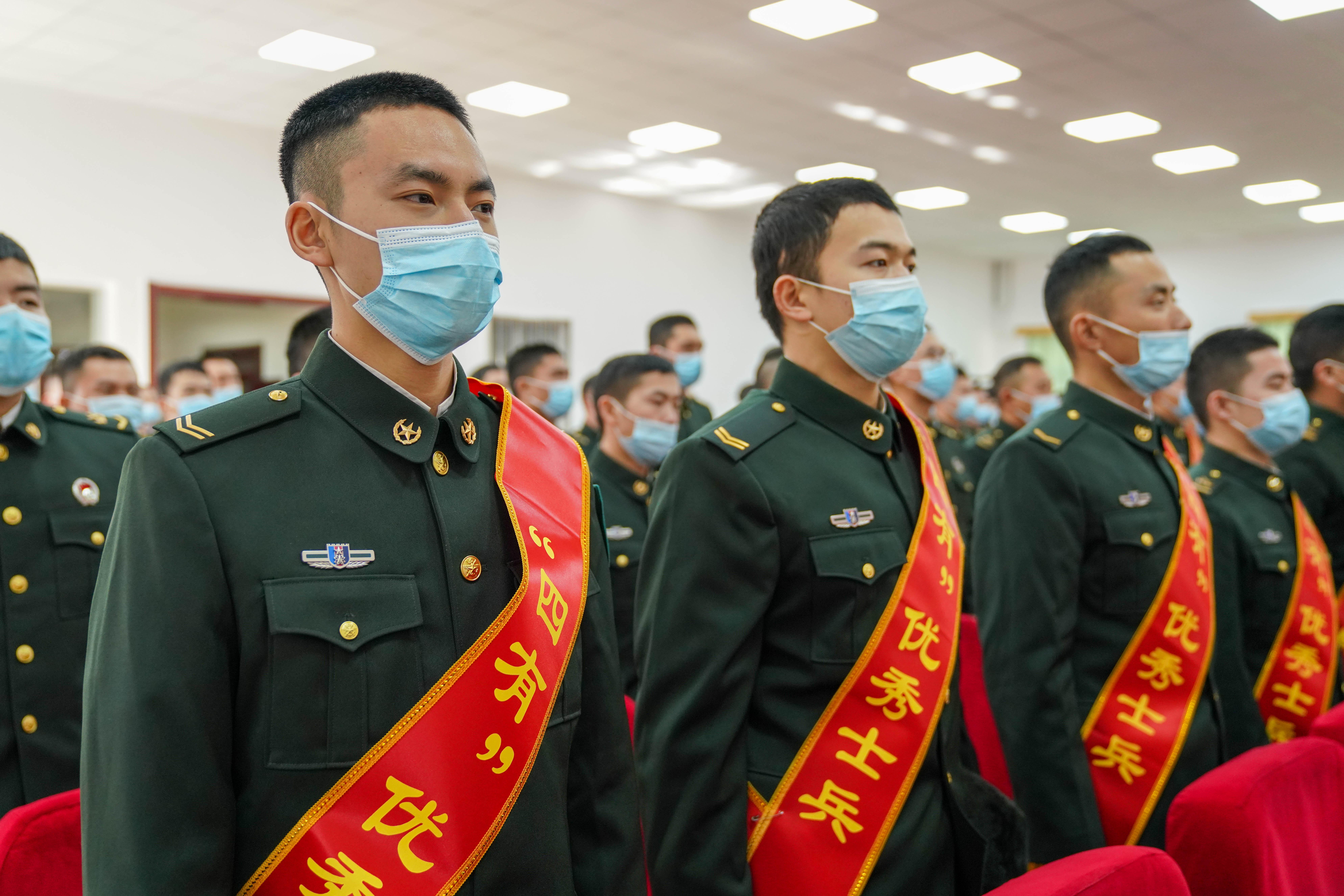 现任陆军与战略支援部队，重塑军事力量的关键支柱，陆军与战略支援部队，重塑军事力量的核心支柱