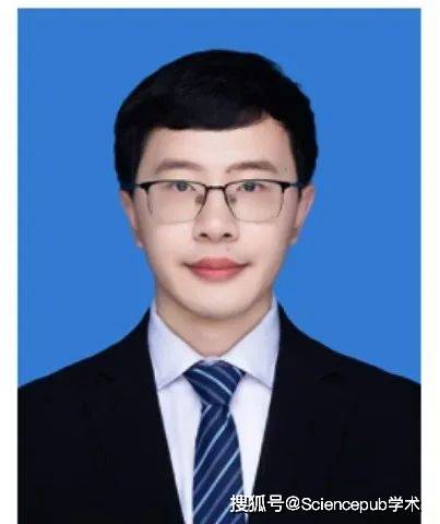 三军仪仗队之星——薛鹏的荣耀与风采，三军仪仗队之星薛鹏的荣耀之路与风采展示