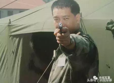 丁晓兵，英勇无畏，一等功的荣耀与担当，丁晓兵，英勇担当，一等功的荣耀