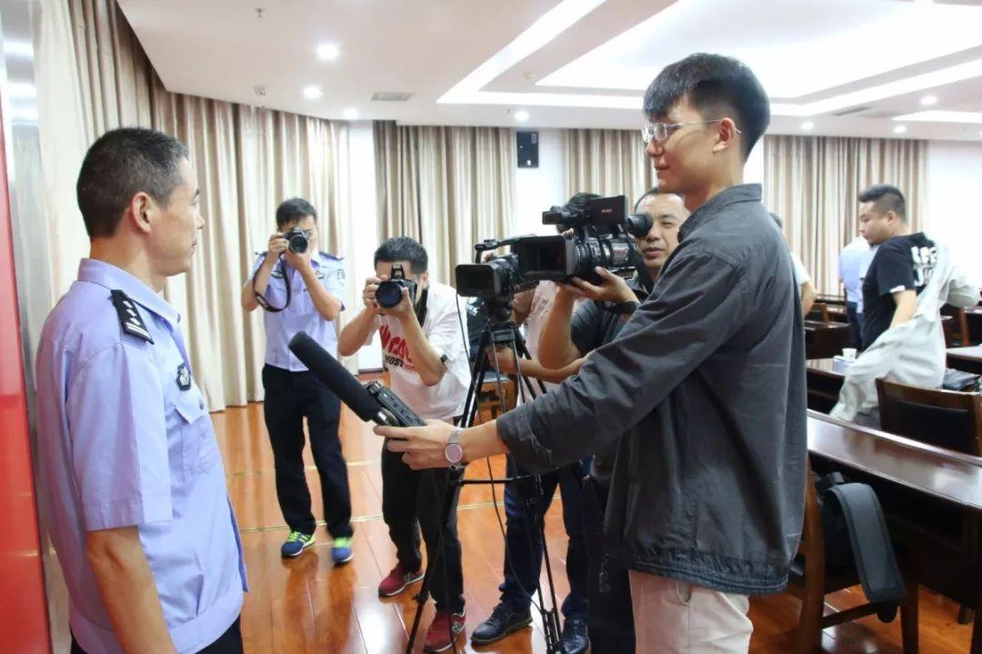 今日头条新闻官方正版下载，获取最新资讯的便捷途径，今日头条新闻官方正版下载，最新资讯一键获取