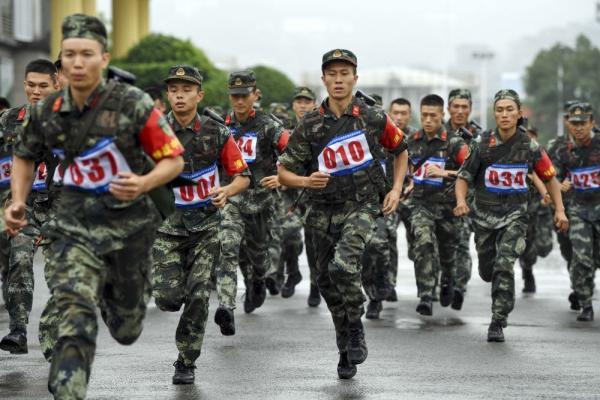 推进军事训练转型升级，新时代的战略选择与实践路径，新时代军事训练转型升级，战略选择与实践路径探索