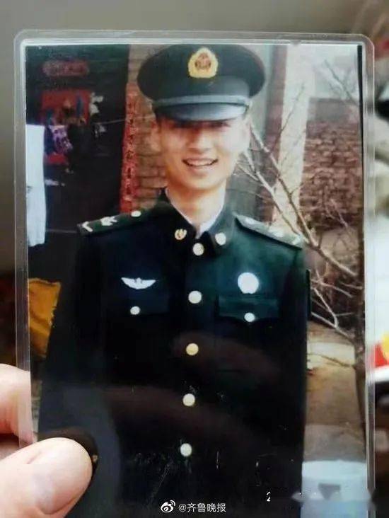 肖思远女友合照图片，探索背后的故事与情感，肖思远女友合照背后的故事与情感探索