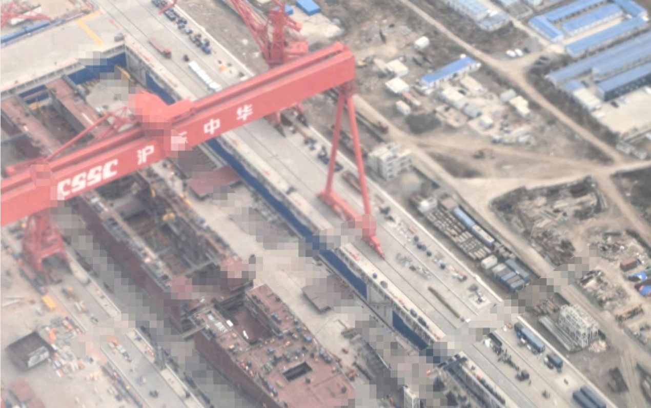 探索中国海军的明日之星，075型两栖攻击舰内部结构图，揭秘中国海军明日之星，075型两栖攻击舰内部结构图揭秘