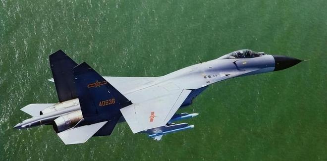 歼-11D战斗机型号，中国空中力量的崭新篇章，歼-11D战斗机，中国空中力量的新里程碑