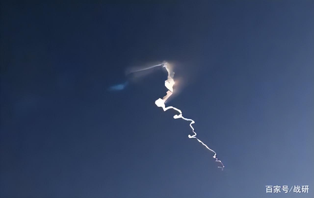拉萨号导弹驱逐舰，中国海军的骄傲，拉萨号导弹驱逐舰，中国海军的荣耀之刃