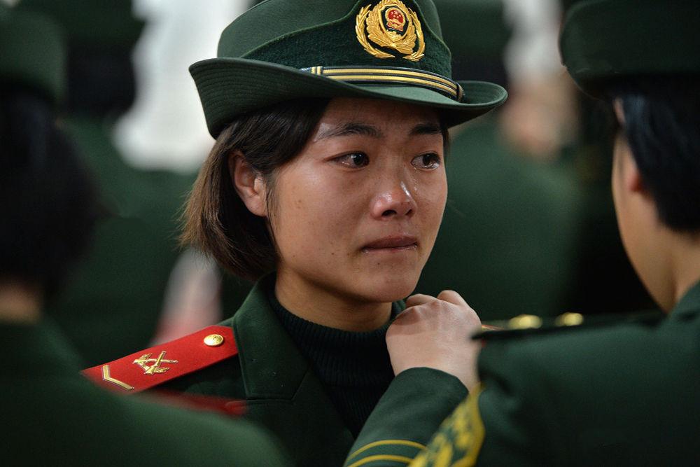 北京军区女兵图片，展现新时代巾帼英雄的风采，北京军区女兵风采，新时代巾帼英雄展现风采图片