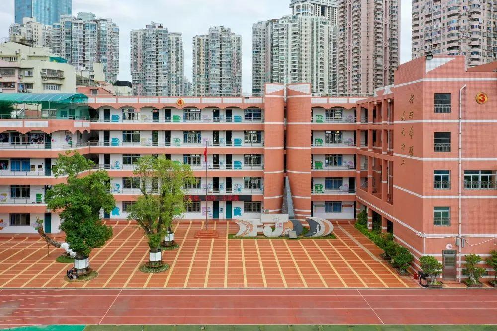 2022年中国十大热点事件回顾与展望，2022年中国热点事件回顾与未来展望