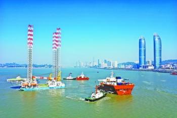 半潜船相片，揭示深海运输的神秘面纱，半潜船相片，深海运输的神秘面纱揭秘