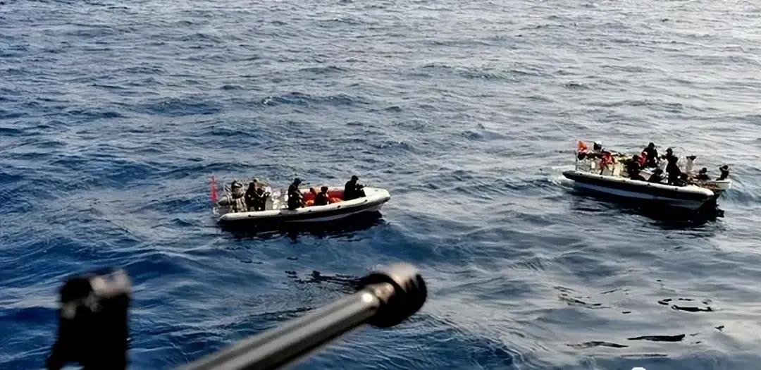 中国海外军舰布局与发展概览，中国海外军舰布局与发展概览，战略纵深与全球视野的融合