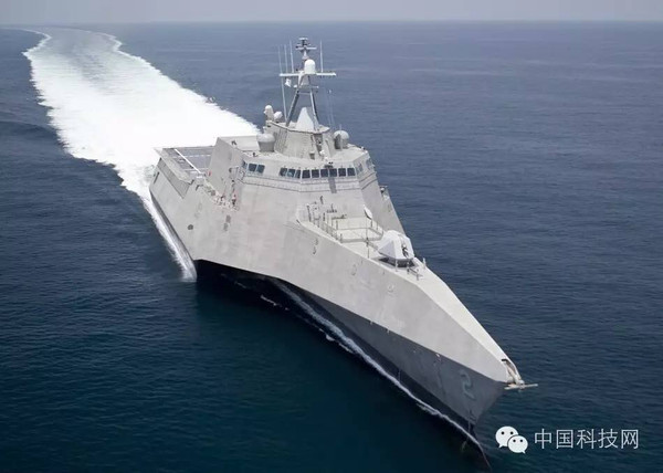 国防军事战略，构建新时代的国家安全防护体系，国防军事战略重塑，构建新时代国家安全防护体系