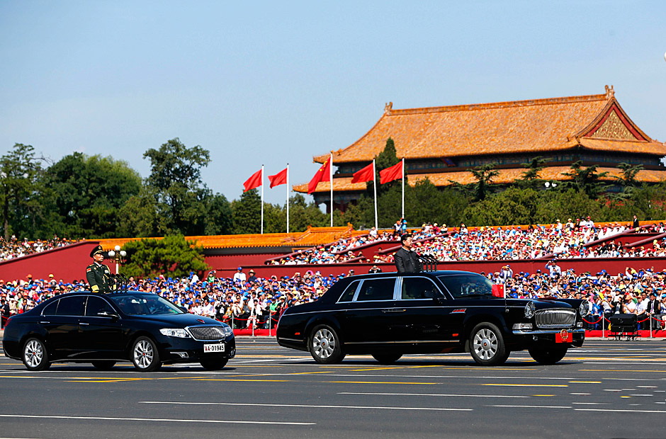 震撼的阅兵车视频，回顾2015阅兵盛况，震撼阅兵车回顾，2015阅兵盛况重温