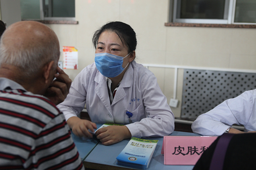 空军总医院皮肤科，专业守护肌肤健康的坚实后盾，空军总医院皮肤科，守护肌肤健康的专家后盾