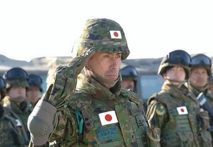 日本是否会对俄罗斯发动战争，历史、现状与展望，日本与俄罗斯的战争风云，历史纠葛、现状紧张与未来展望