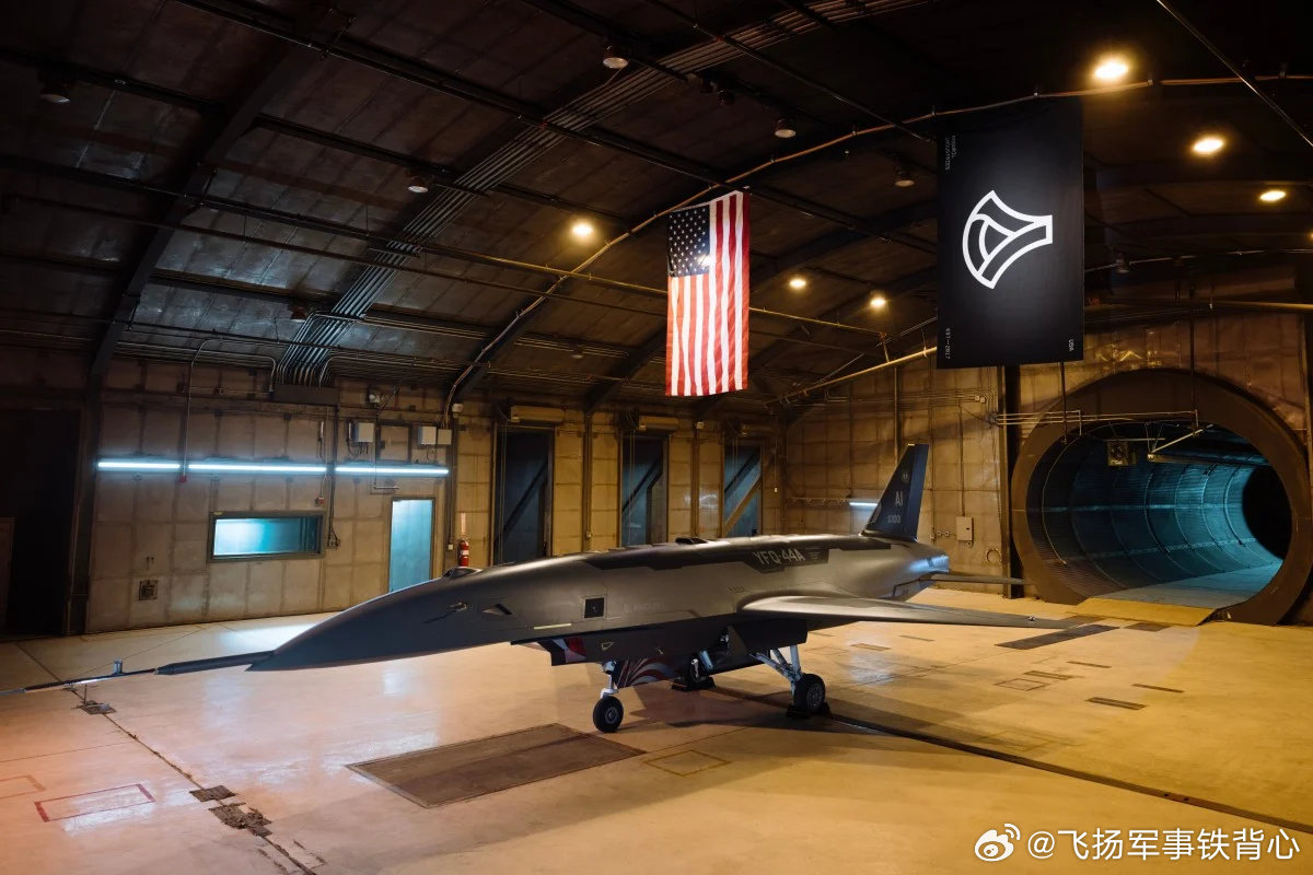 美军AI战机问世，引领军事航空技术的新时代，美军AI战机引领军事航空新时代