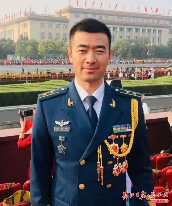空降兵军参谋长，职责、挑战与荣耀，空降兵军参谋长，职责、挑战与荣耀之路