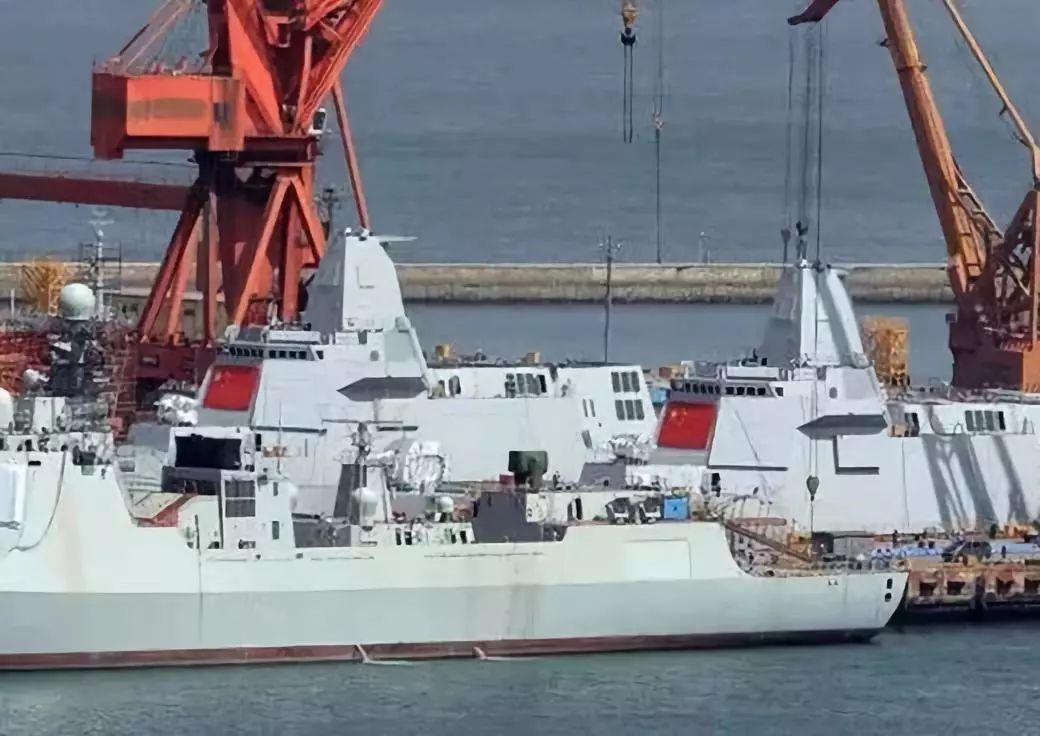 关于中国海军055大驱舰队数量的探究，中国海军055大驱舰队数量深度探究
