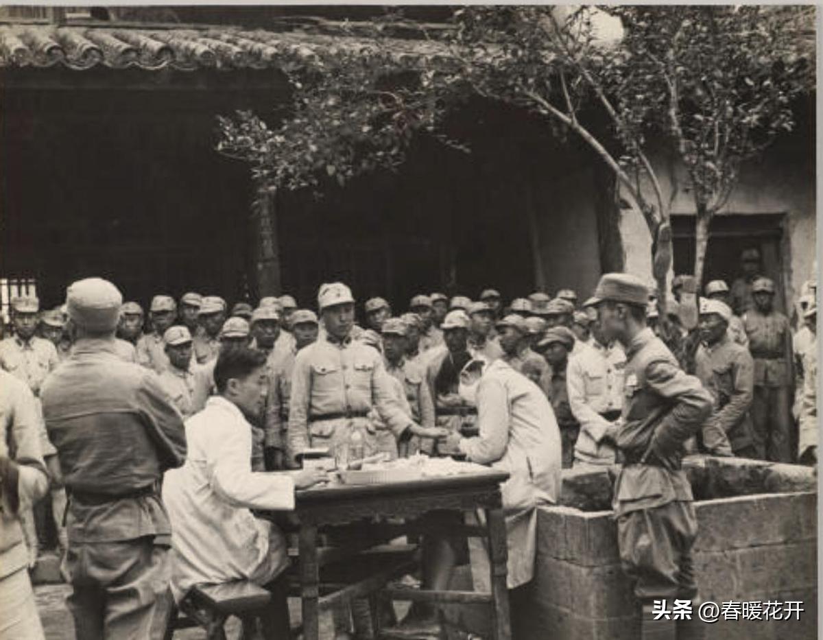 阅兵史上的里程碑，1945年阅兵中的方队首次亮相，阅兵史上的里程碑，揭秘1945年阅兵中方队的首次亮相
