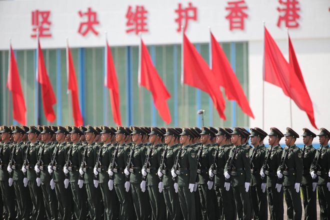 香港回归20年阅兵分列式视频，历史的见证与时代的骄傲，香港回归20年阅兵分列式视频，时代骄傲与历史的见证