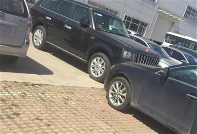 红旗轿车，售价高达120万的豪华轿车，搭载的是怎样的发动机？，红旗豪华轿车，揭秘售价高达百万的轿车发动机性能揭秘