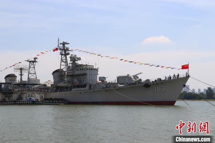 历代南昌舰，历史沿革与海军荣耀的象征，历代南昌舰，历史沿革与海军荣耀的见证者