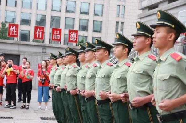 姜国营院长与中国人民武装警察部队特种警察学院的卓越发展，姜国营院长与武警特种警察学院卓越发展之路