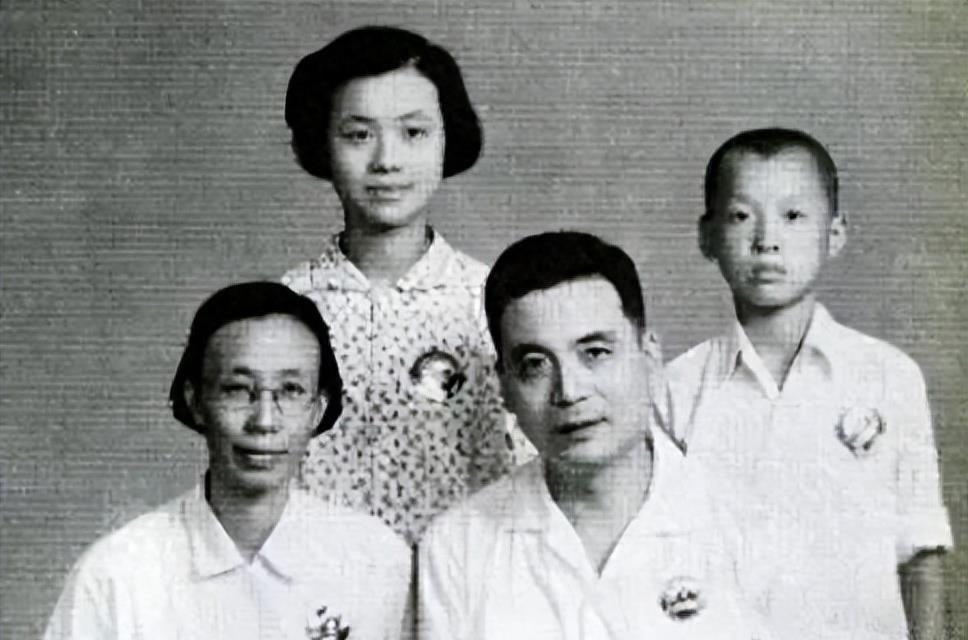 邓稼先