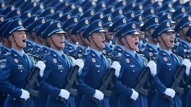 身高180cm体重200斤能否参军，解析身体条件与适应性，身高180cm体重200斤能否参军，身体条件与适应性的详细解析