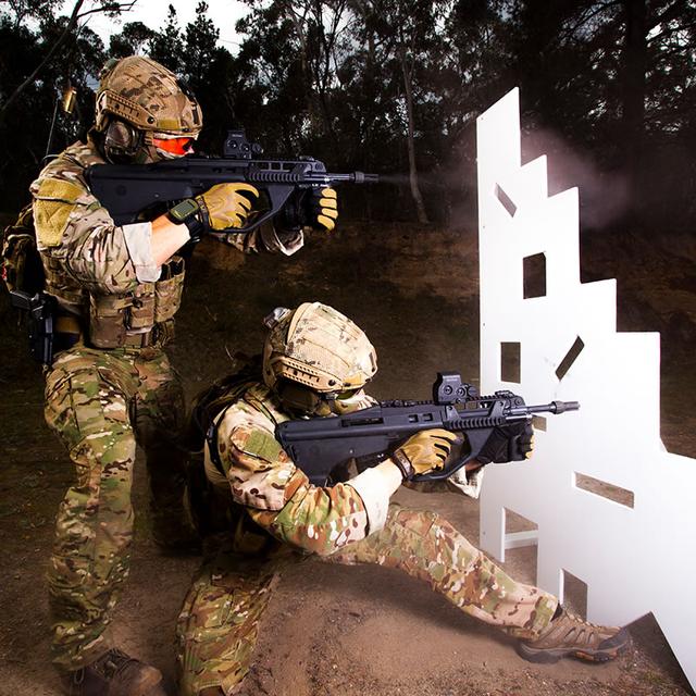 理想单兵作战武器，重塑未来战场单兵战斗力，理想单兵作战武器，重塑未来战场单兵战斗力之巅
