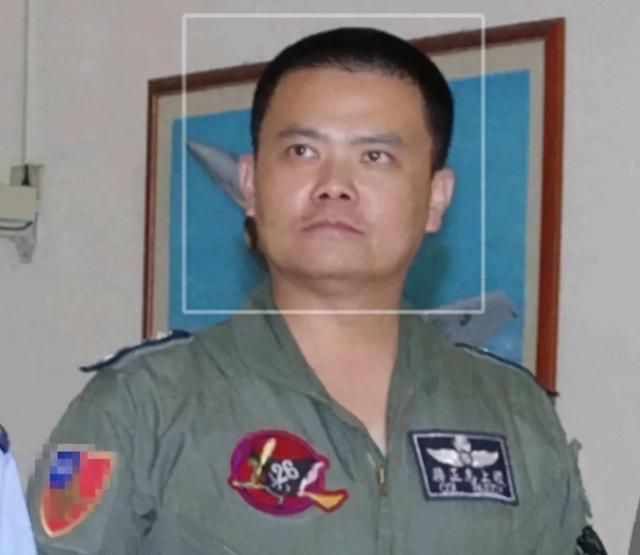 辟谣台军四架F-16投诚传闻，真相与误解的剖析，台军辟谣四架F-16投诚传闻，真相深度解析