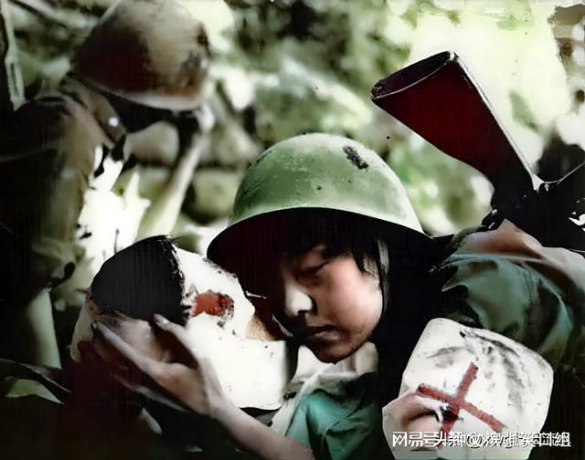 战死女兵，荣耀与牺牲的赞歌，战死女兵，荣耀与牺牲的赞歌——致敬英雄之魂