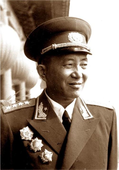 总参谋长的职位，战略决策的核心力量，总参谋长，战略决策的核心力量领袖角色