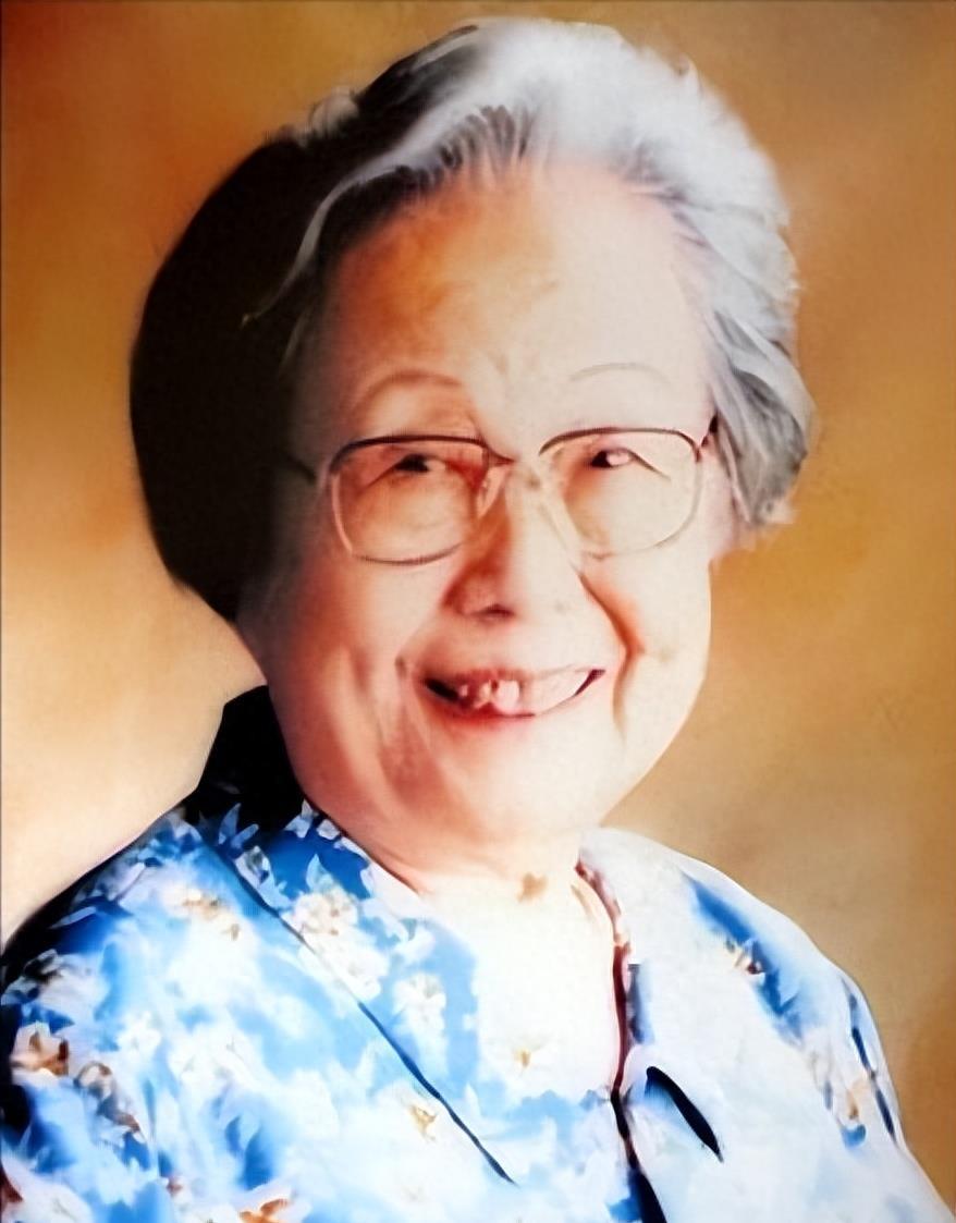 中央电视台军事节目嘉宾，聚焦军事领域的权威声音，军事领域权威声音齐聚中央电视台军事节目嘉宾