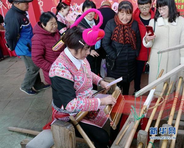 海峡两岸女记者名单，记录时代变迁的杰出女性，海峡两岸杰出女记者名单，记录时代变迁的卓越女性