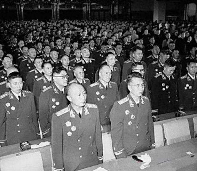 中央军事频道讲武堂，深度解读军事知识，弘扬国防精神，中央军事频道讲武堂，深度解析军事知识，传承国防精神